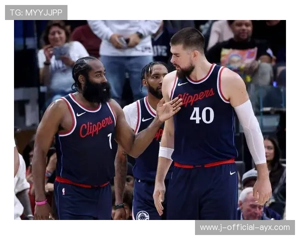 快船考虑将哈登和祖巴茨交易到尼克斯